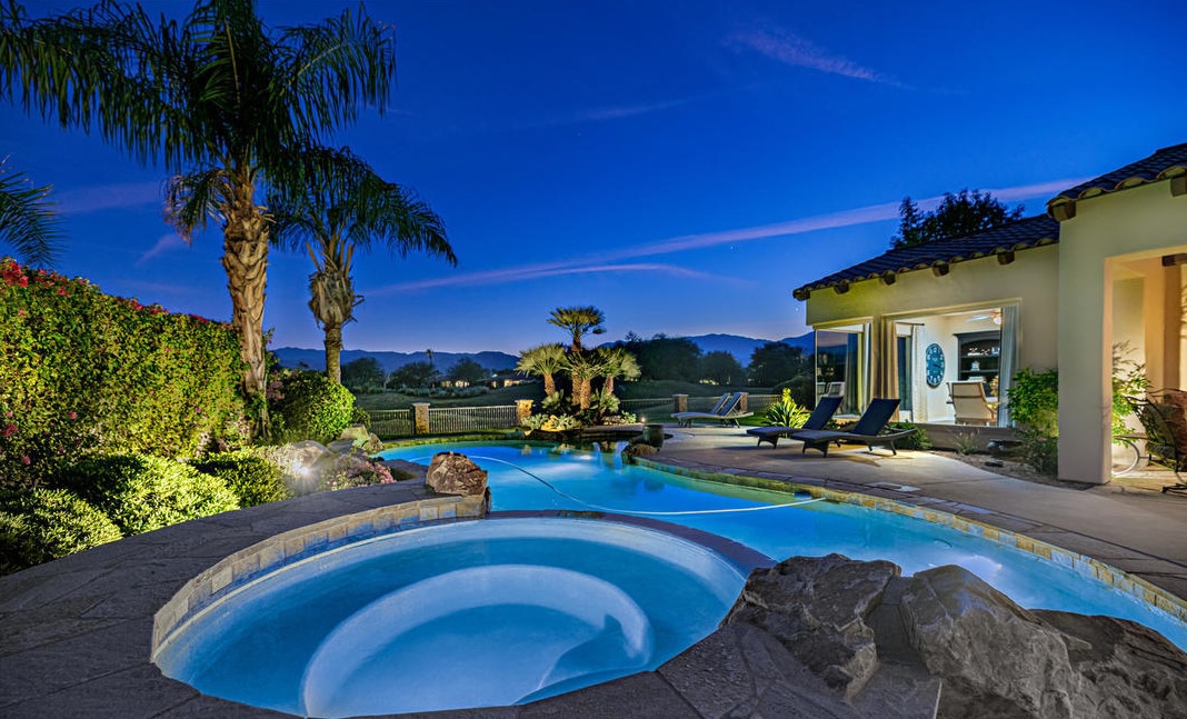 107 Royal Saint Georges Way in Rancho Mirage, CA