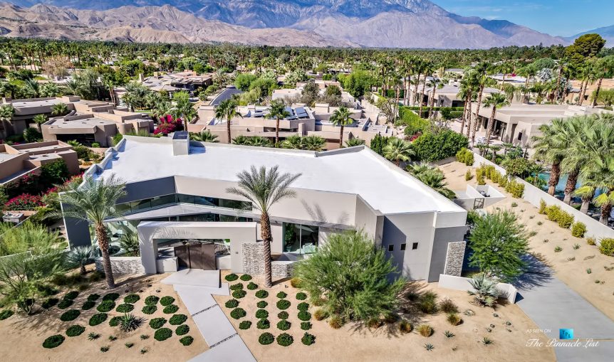 32 Ambassador Circle in Rancho Mirage, CA