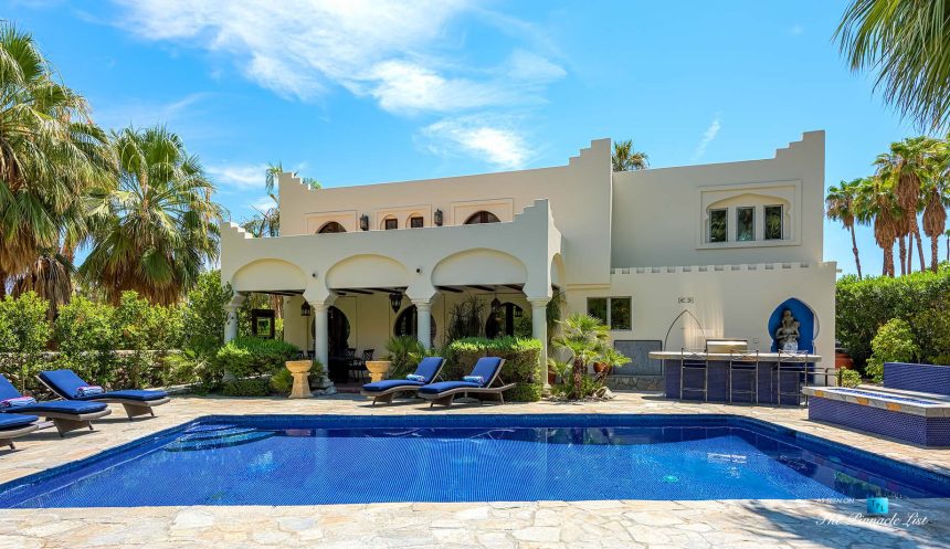 466 South Patencio Road in Palm Springs, CA