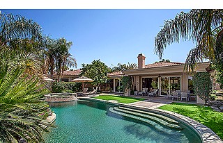 La Quinta classic pool residence sold by Josh Reef