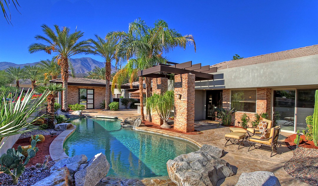 La Quinta pool and mountain view sold by Josh Reef